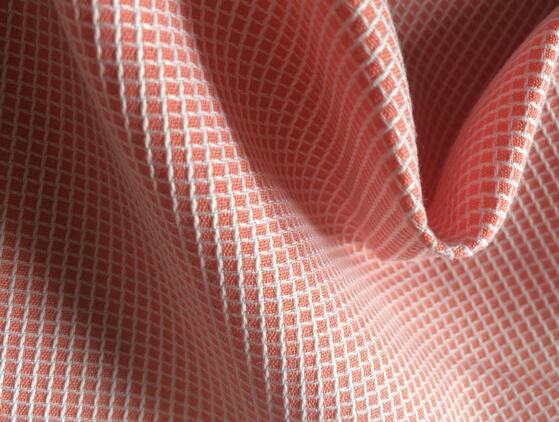 色織布和染色布的區(qū)別